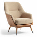 Lichtbruine fauteuil van stof met houten frame en ronde poten 80 x 85 x 90cm